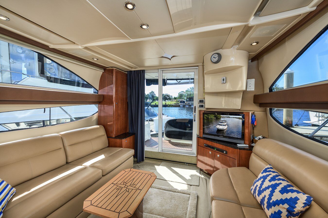 2008-meridian-36-766e6a