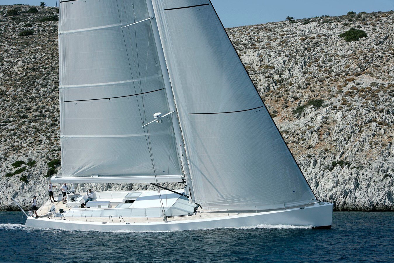 2008-nautor-swan-82-5-d093d8