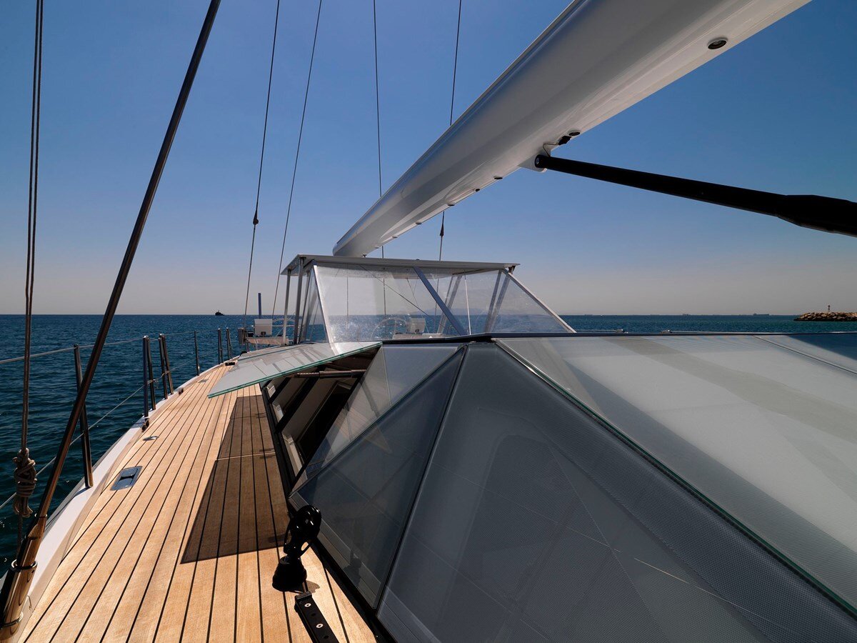 2008-nautor-swan-82-5-d093d8