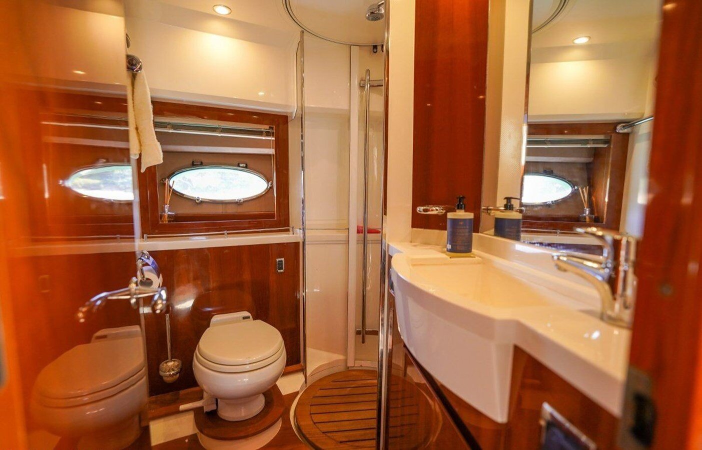2008-princess-yachts-62-2-1f793d