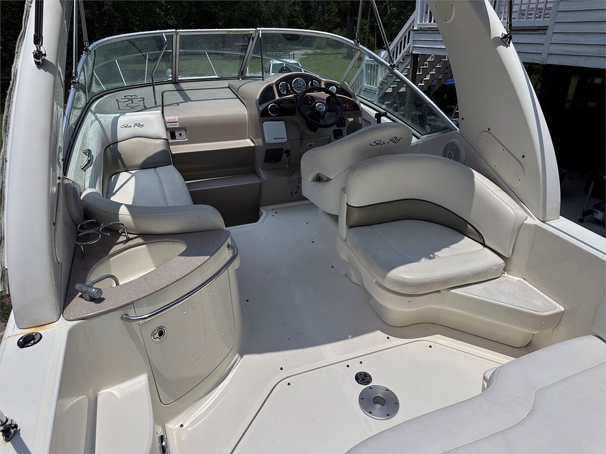 2008-sea-ray-28-1-f79733