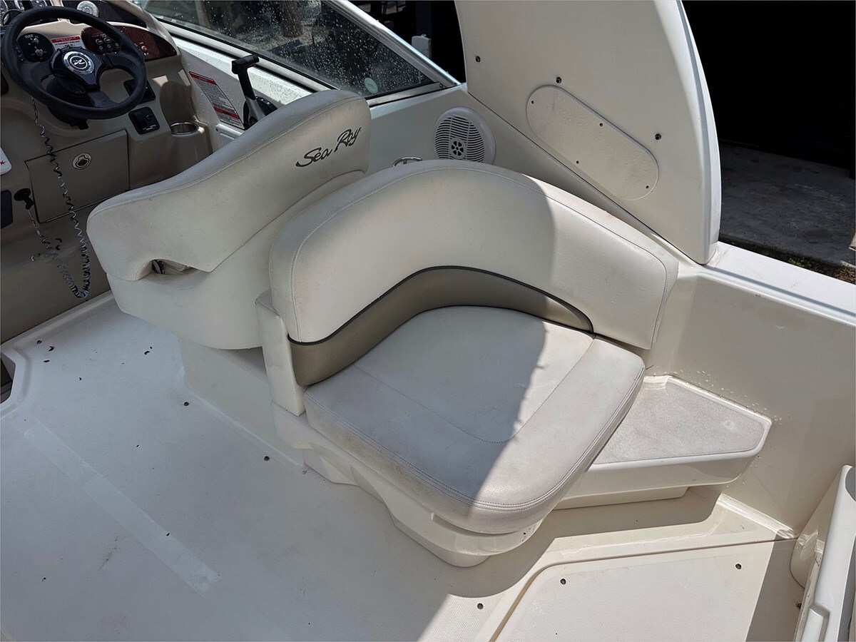 2008-sea-ray-28-1-f79733