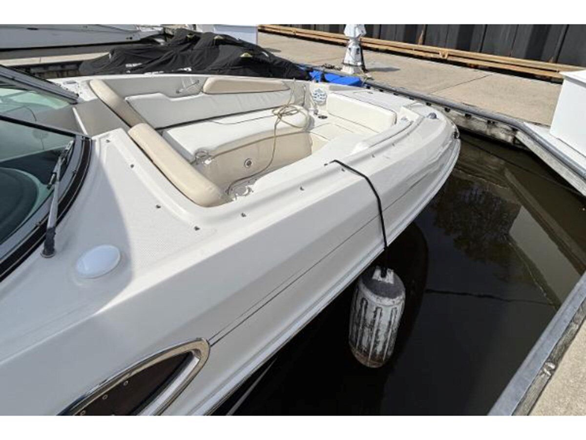 2008-sea-ray-29-6-089d21