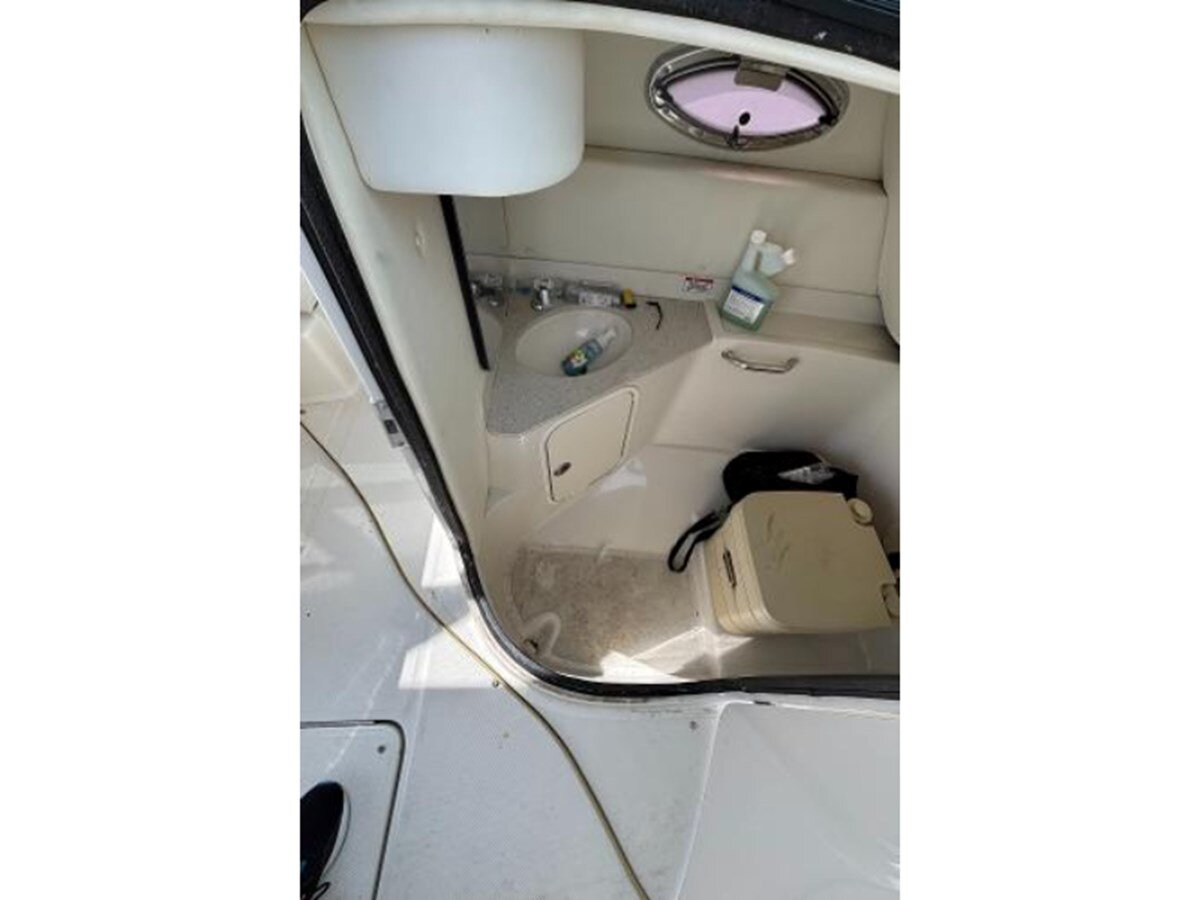 2008-sea-ray-29-6-089d21