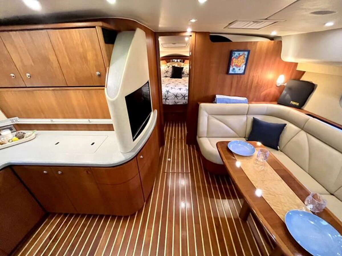 2008-tiara-43-5022c2