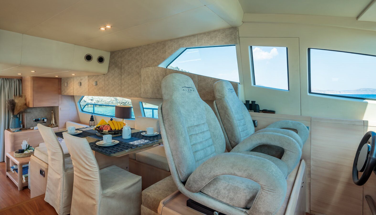 2009 AICON YACHTS 67' 4