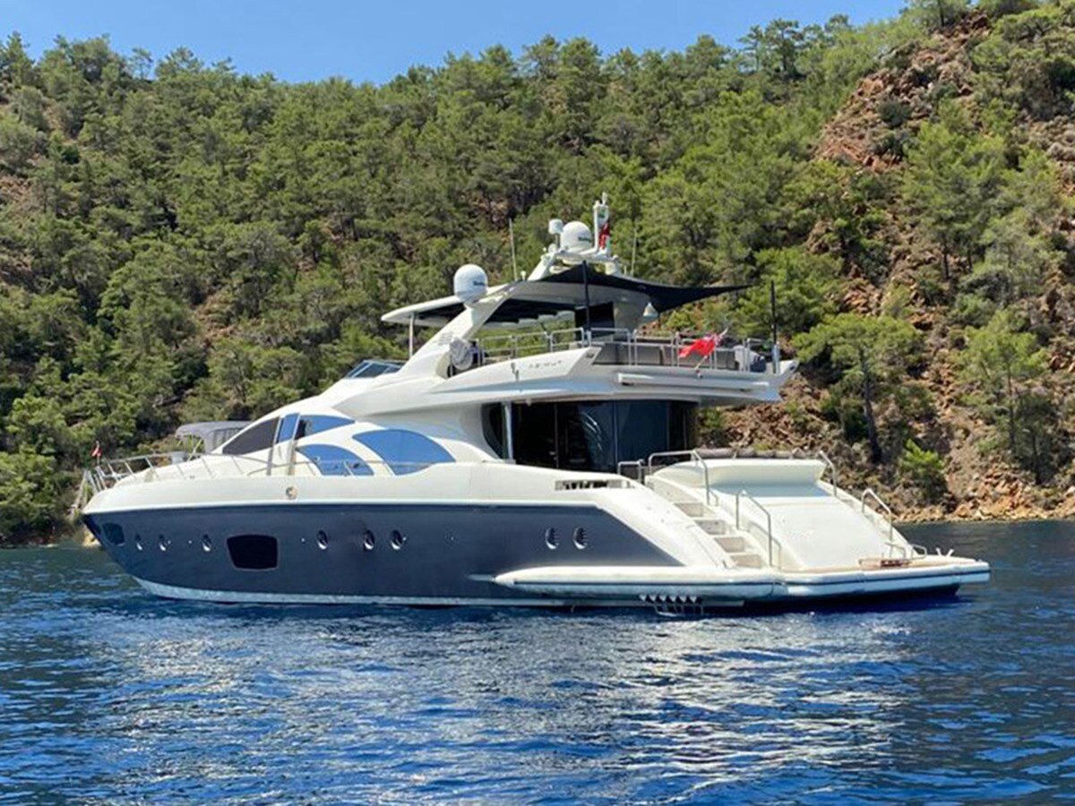 2009-azimut-yachts-100-11-15b391