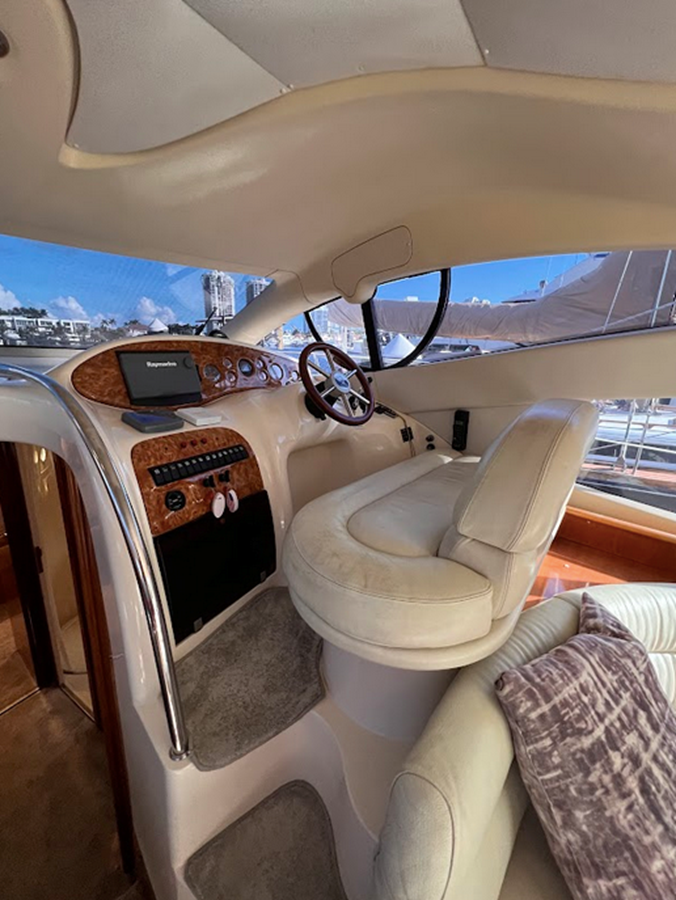 2009 AZIMUT YACHTS 42'