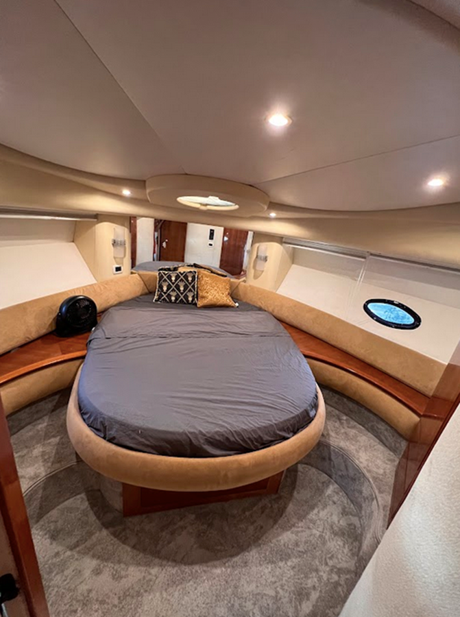 2009 AZIMUT YACHTS 42'