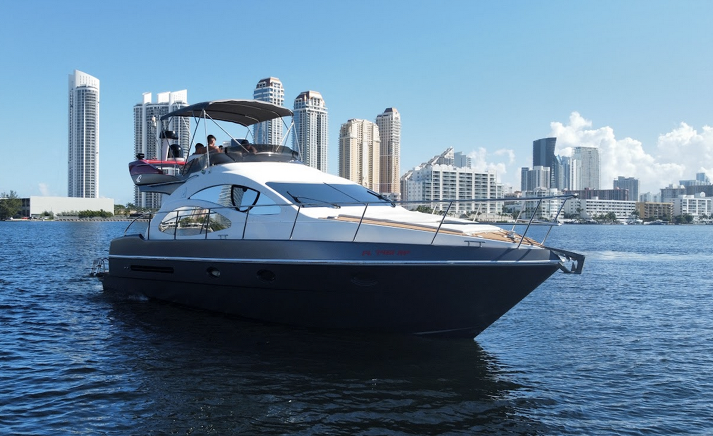 2009-azimut-yachts-42-b371dc