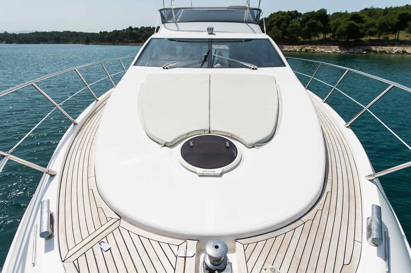 2009-azimut-yachts-47-10-ef5ea7