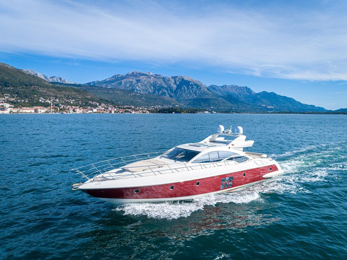 2009-azimut-yachts-68-943d59