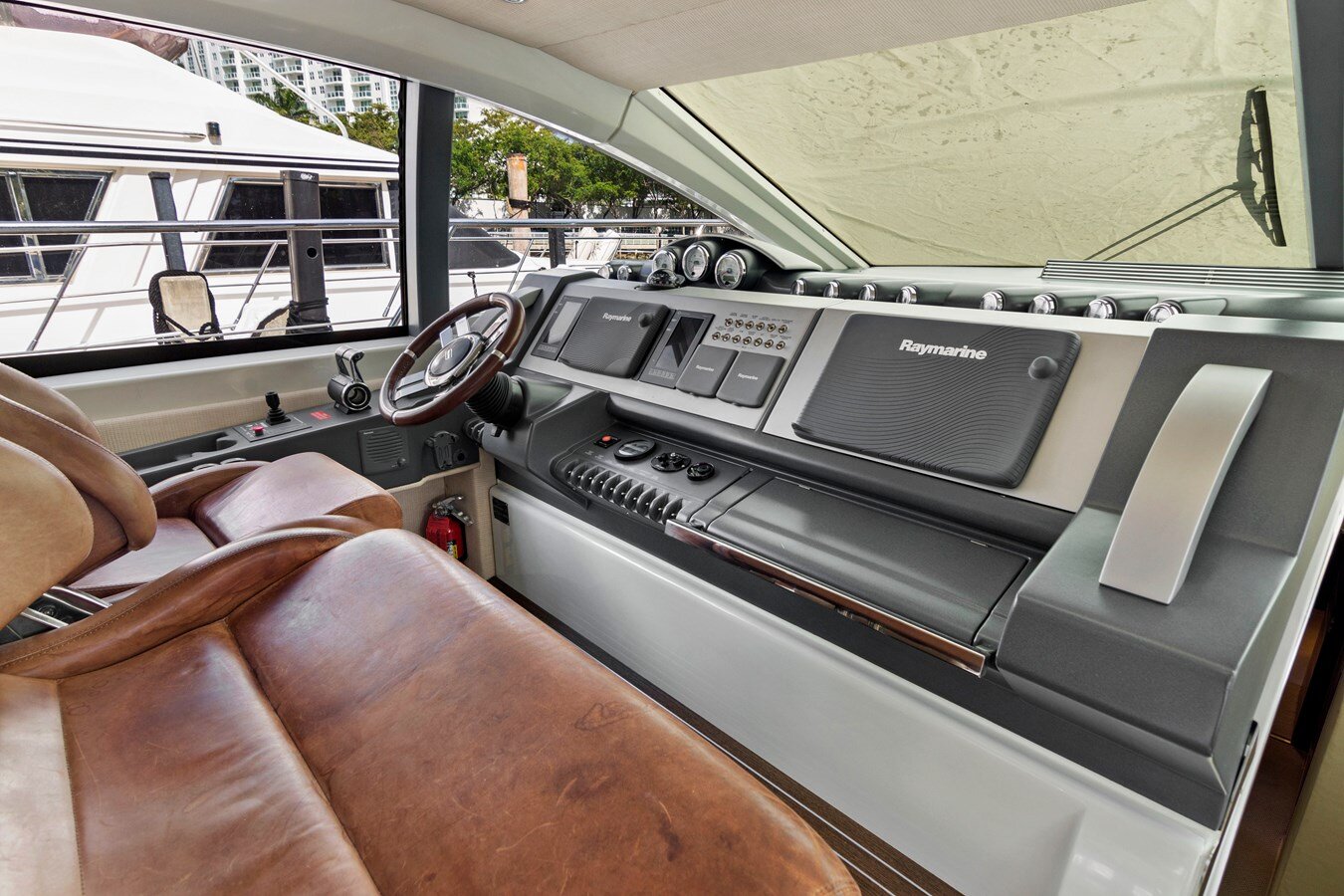 2009-azimut-yachts-68-943d59