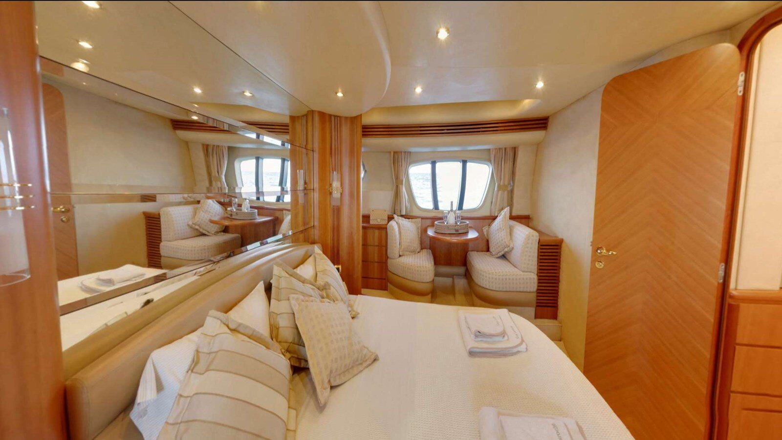 2009 AZIMUT YACHTS 71' 3