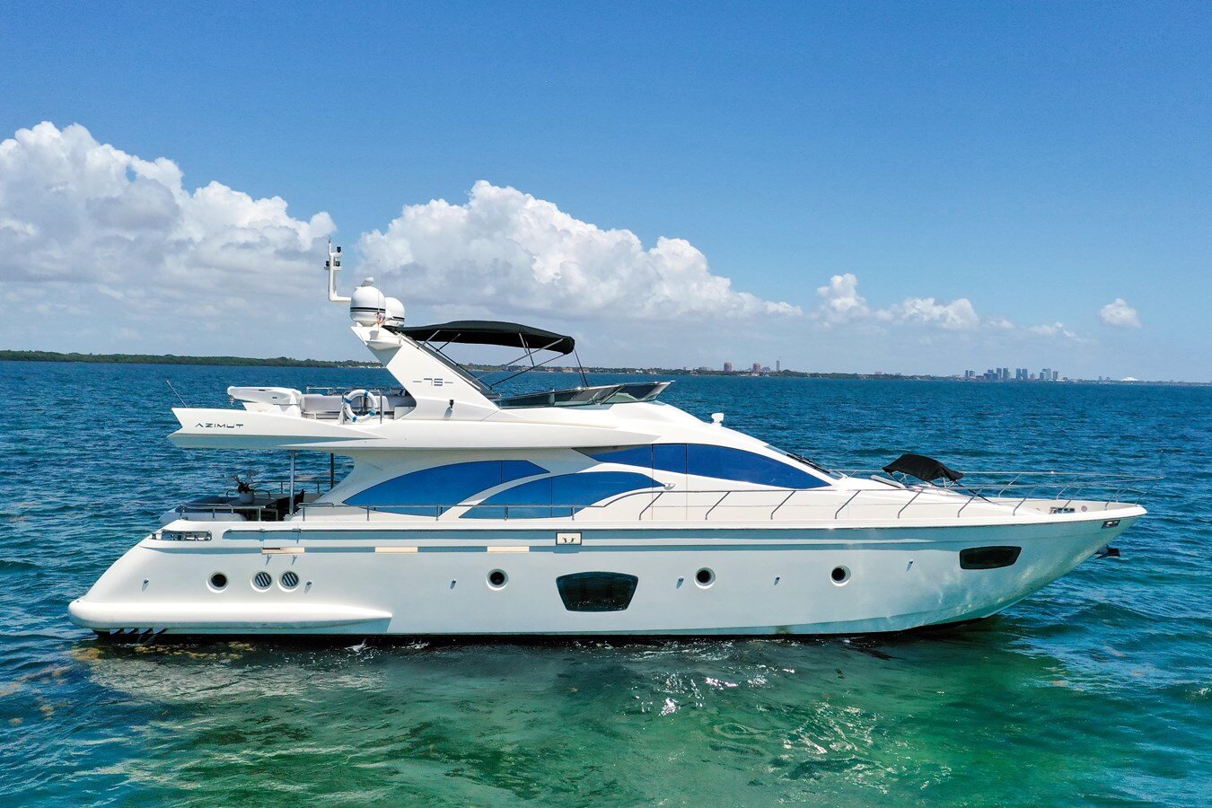 2009-azimut-yachts-75-b06051