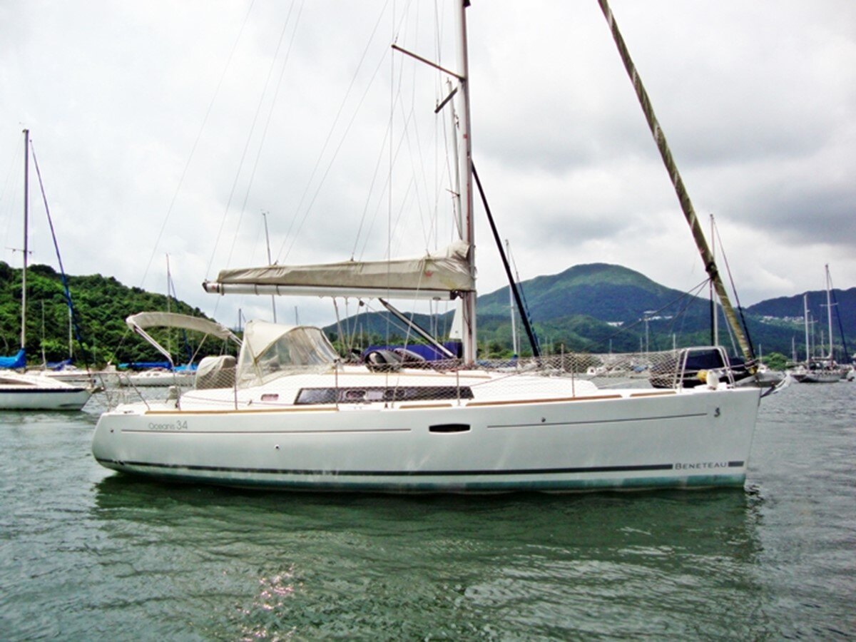 2009-beneteau-33-11-4be7ca