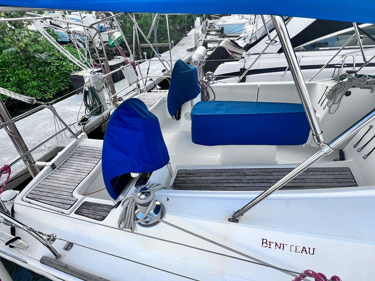 2009-beneteau-40-7-7921f0