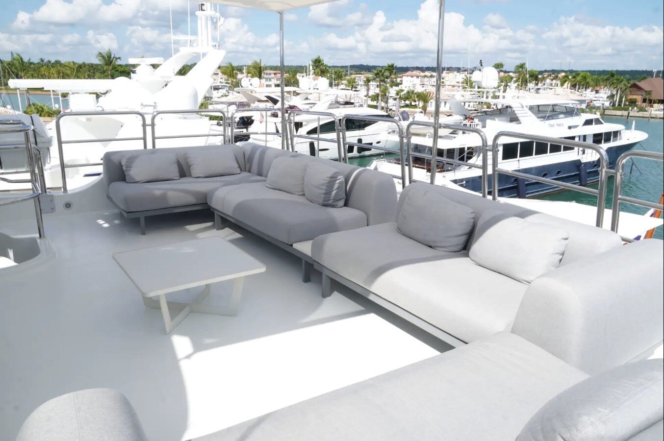 2009 BENETTI 121' 5