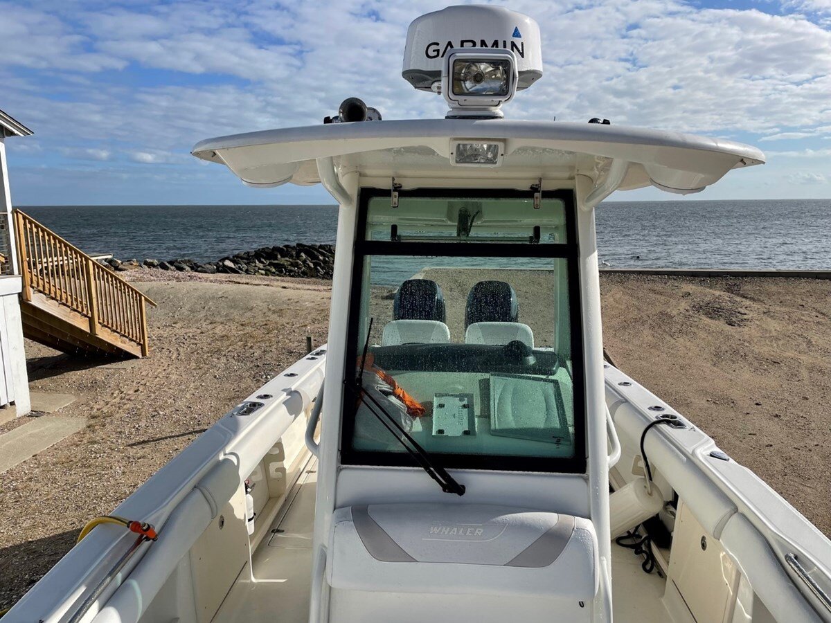 2009-boston-whaler-28-1-01d29a