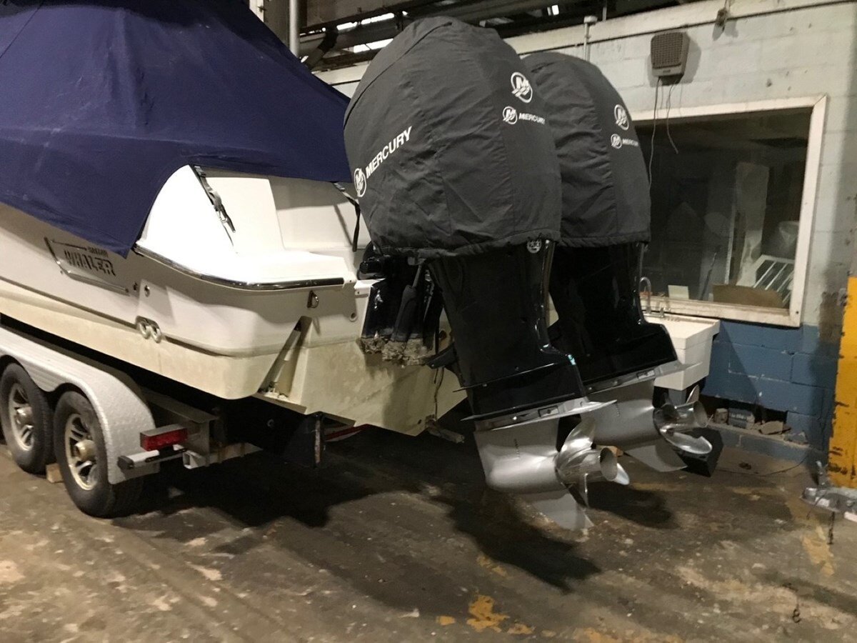 2009-boston-whaler-28-1-01d29a