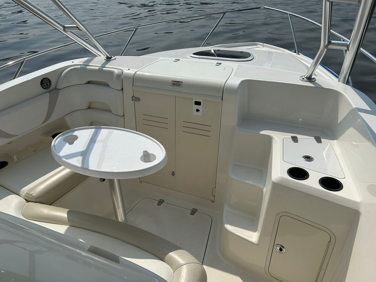 2009-boston-whaler-32-2-5265b5