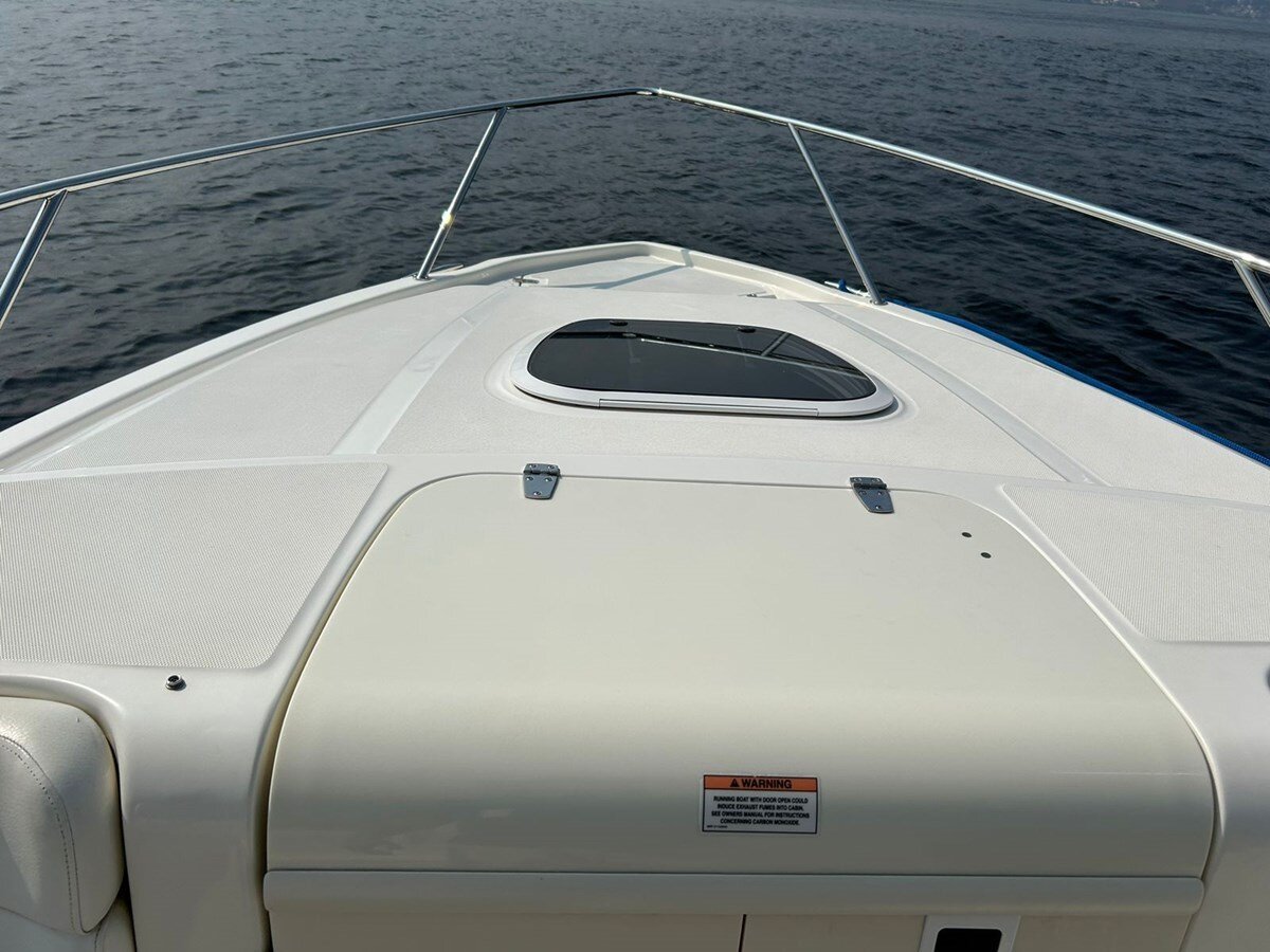 2009-boston-whaler-32-2-5265b5