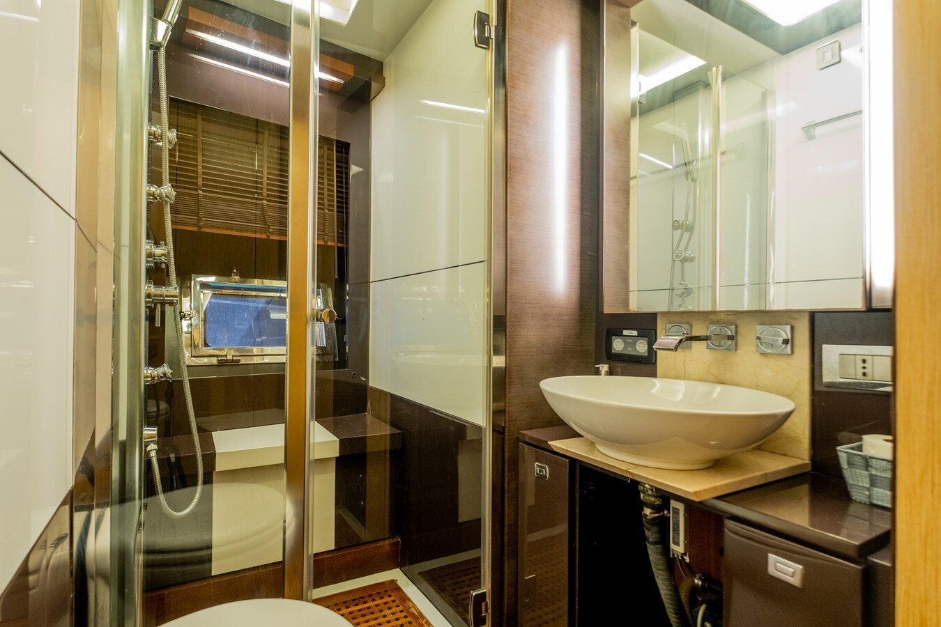 2009-canados-90-3-58de4e