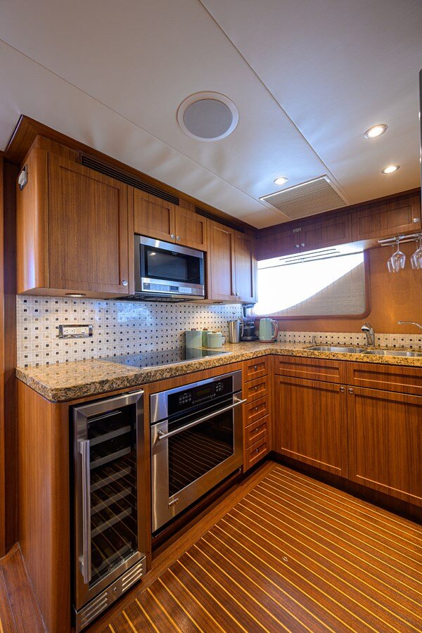 2009-cheoy-lee-68-8da58b