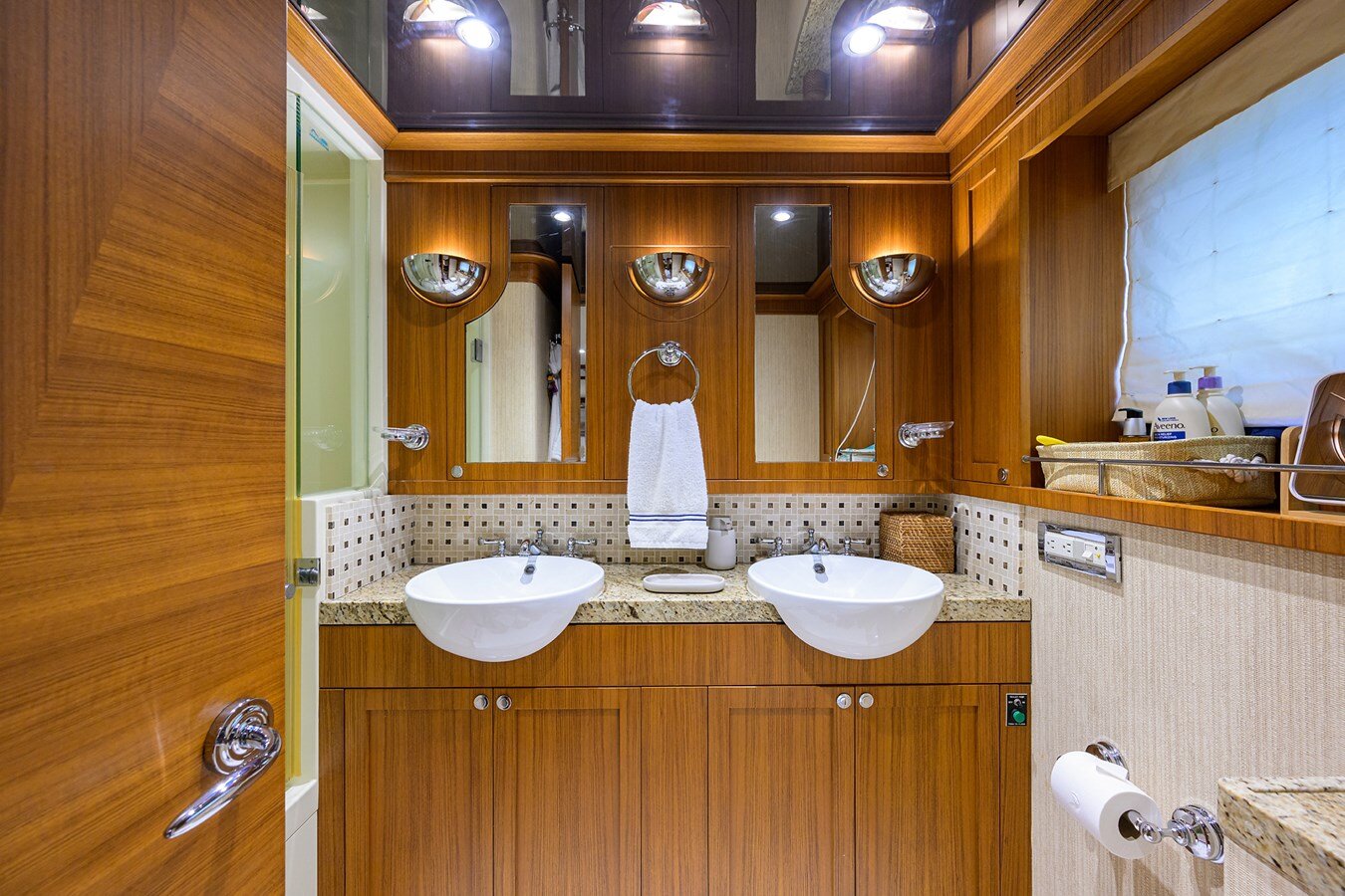 2009-cheoy-lee-68-8da58b