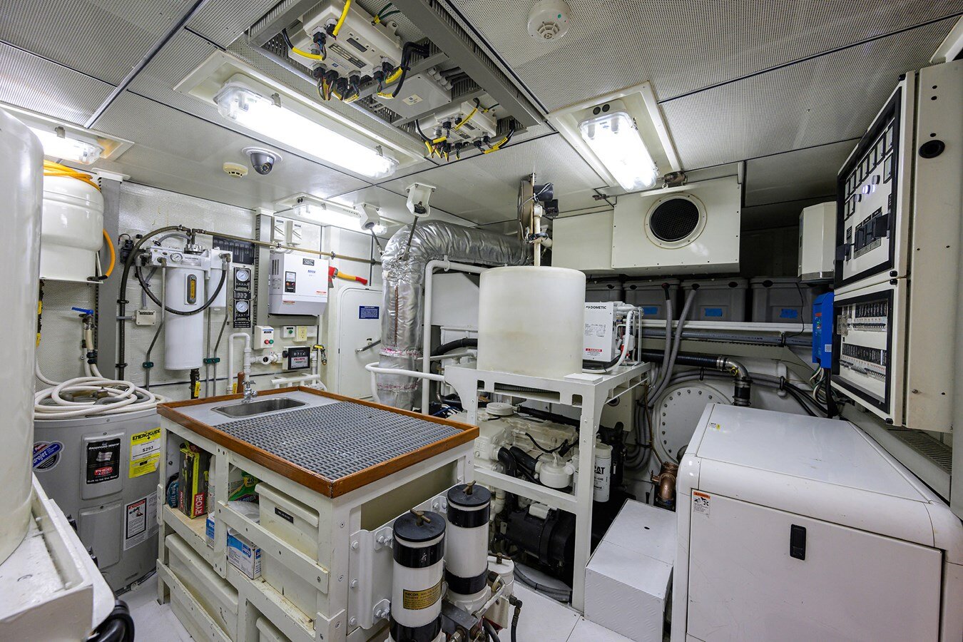 2009-cheoy-lee-68-8da58b