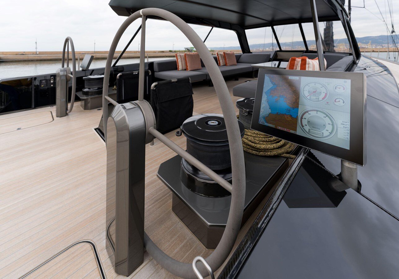 2009-cnb-yachts-100-7450e8