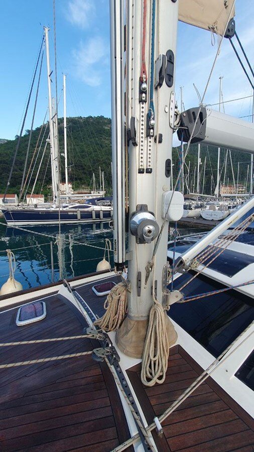 2009-discovery-55-9-f620cf