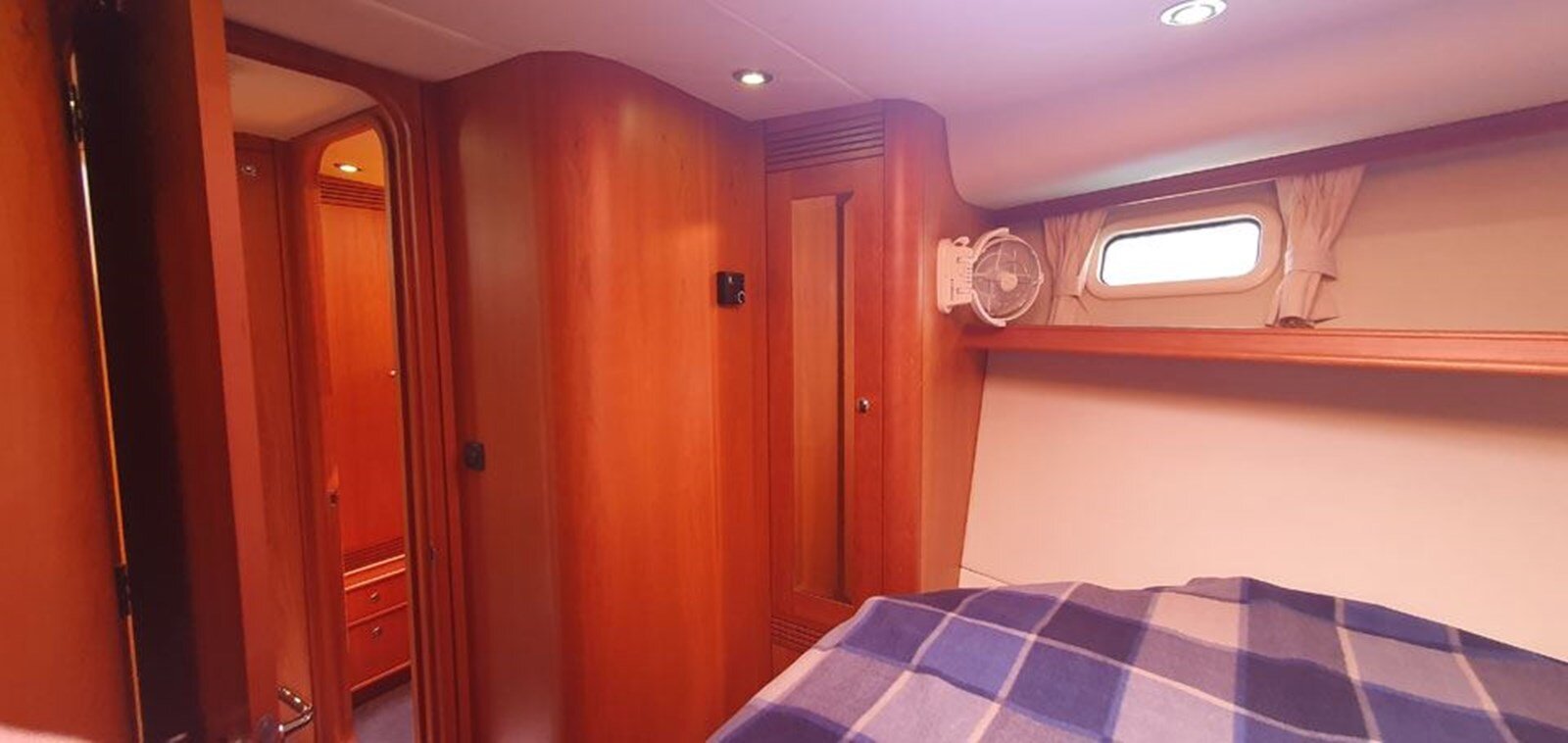 2009-discovery-55-9-f620cf