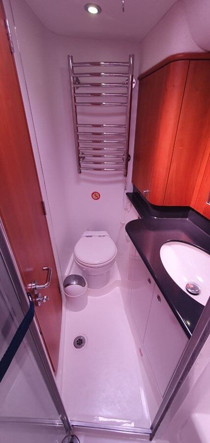 2009-discovery-55-9-f620cf