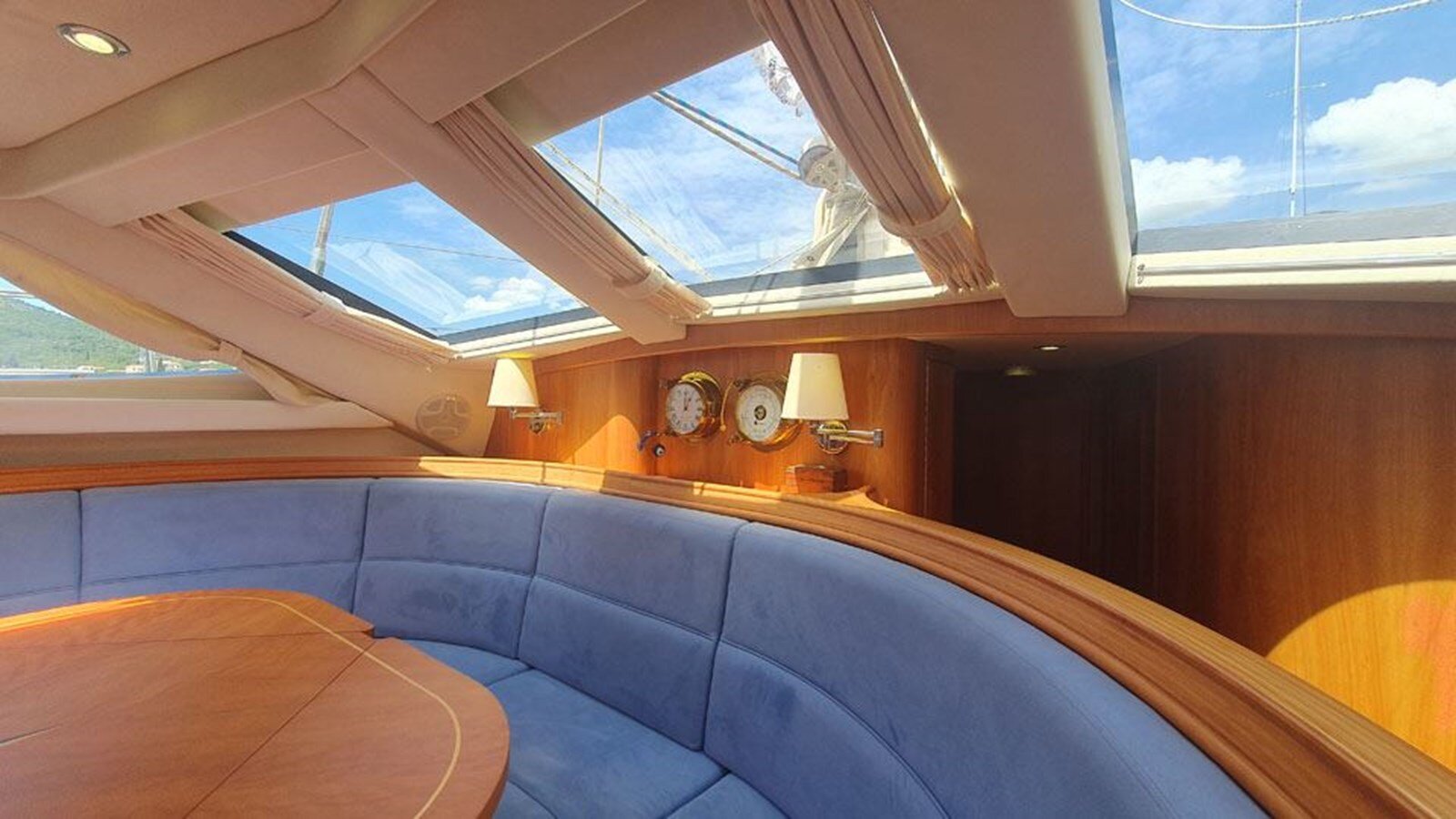 2009-discovery-55-9-f620cf