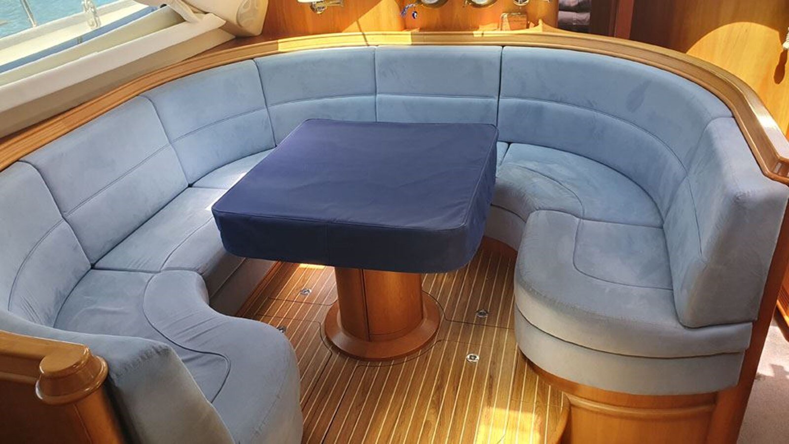 2009-discovery-55-9-f620cf