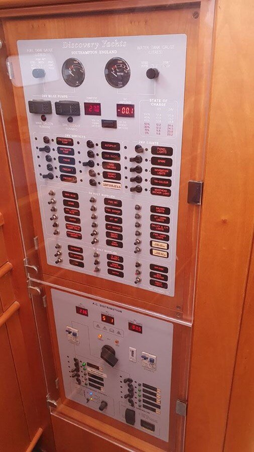 2009-discovery-55-9-f620cf