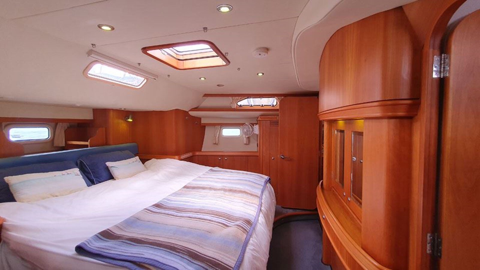 2009-discovery-55-9-f620cf