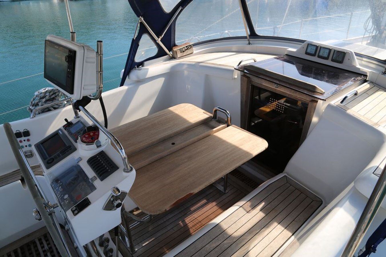 2009-discovery-55-9-b1caca