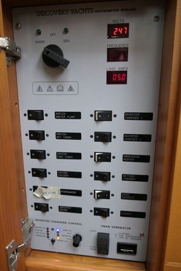 2009-discovery-55-9-b1caca