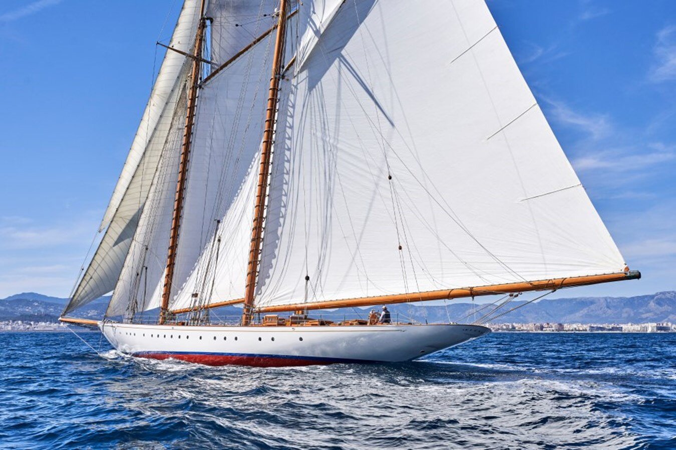 2009 FACTORIA NAVAL DE MARIN 180' 6