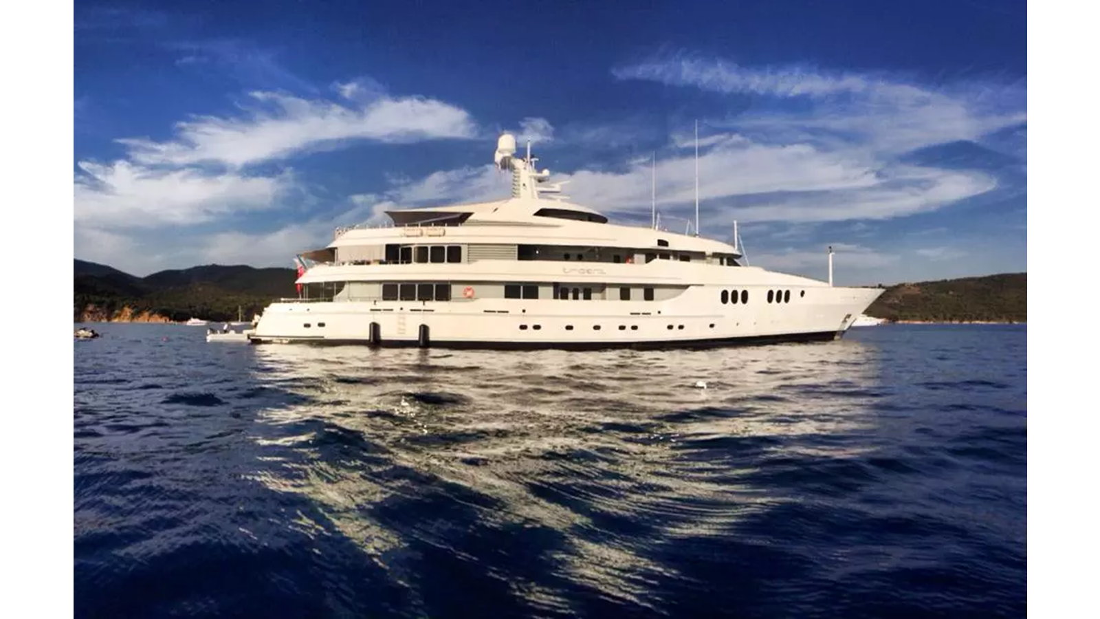 2009-feadship-213-4-b3e854