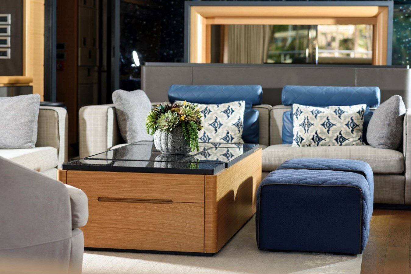 2009-ferretti-custom-line-97-6-b033c1