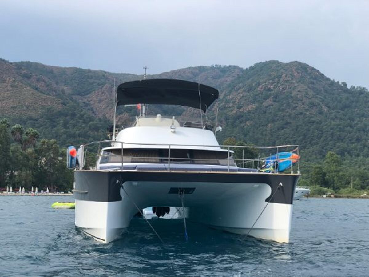 2009-fountaine-pajot-45-8-229a0b