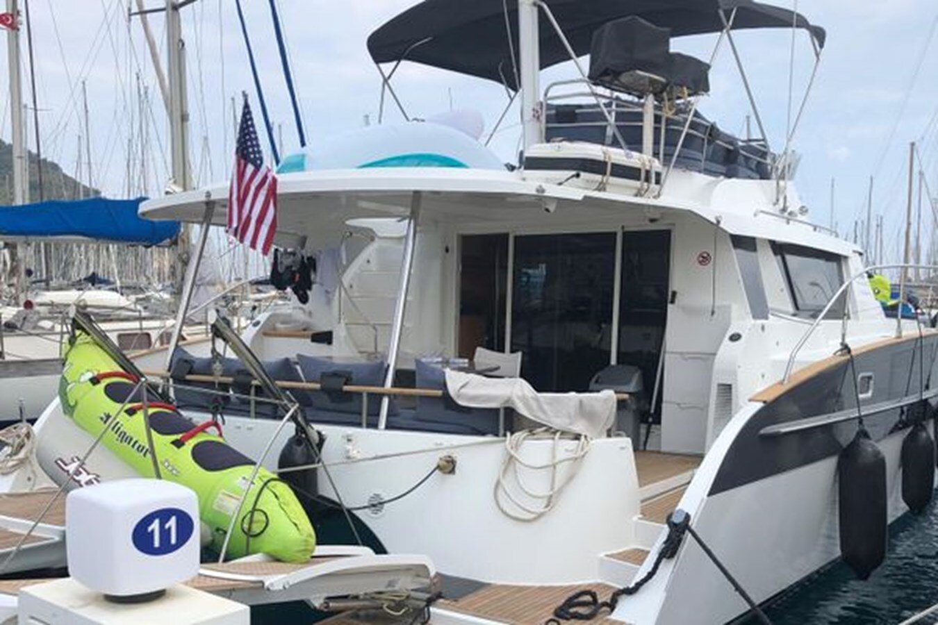 2009-fountaine-pajot-45-8-229a0b