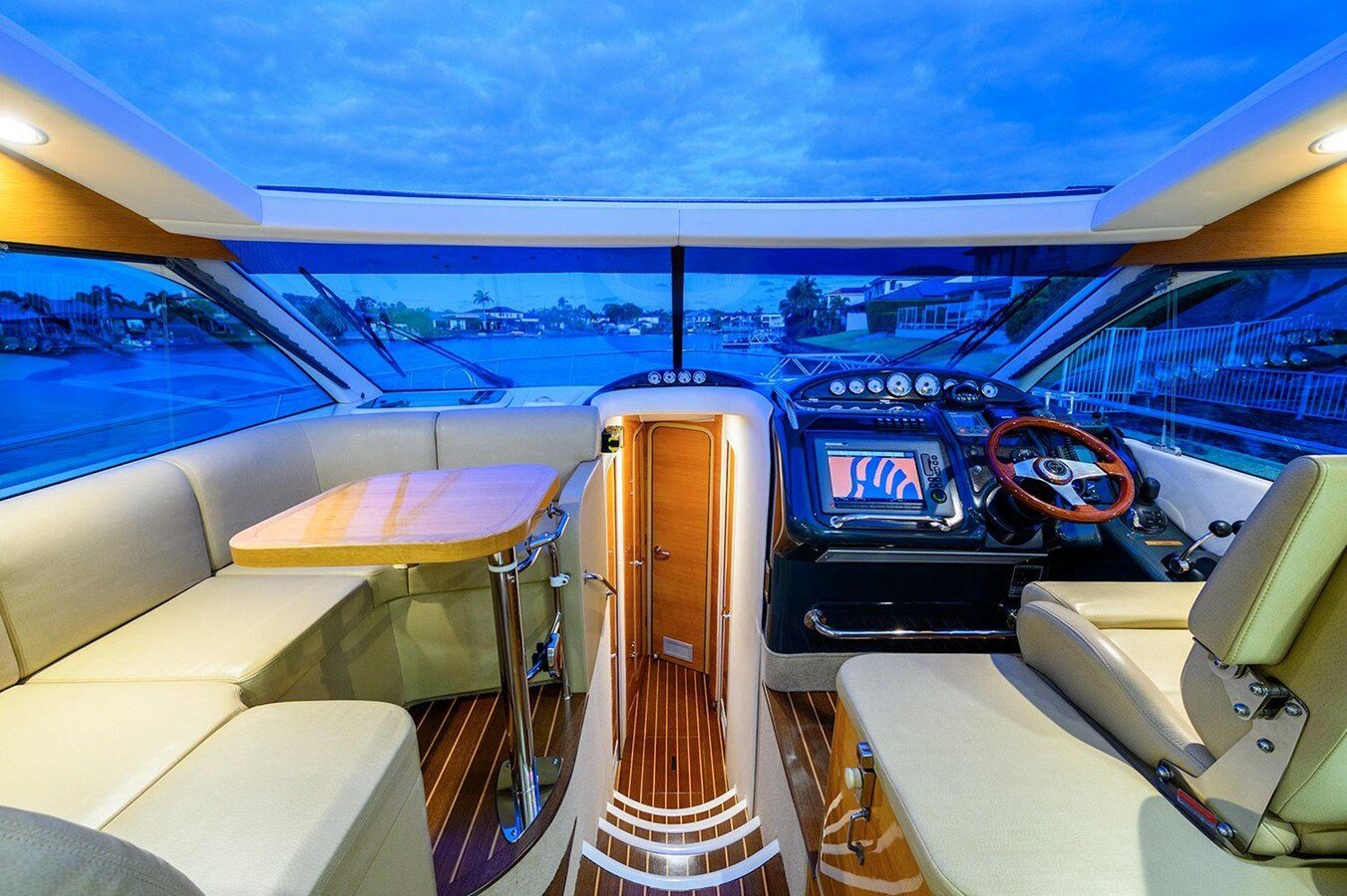 2009-genesis-44-49788b