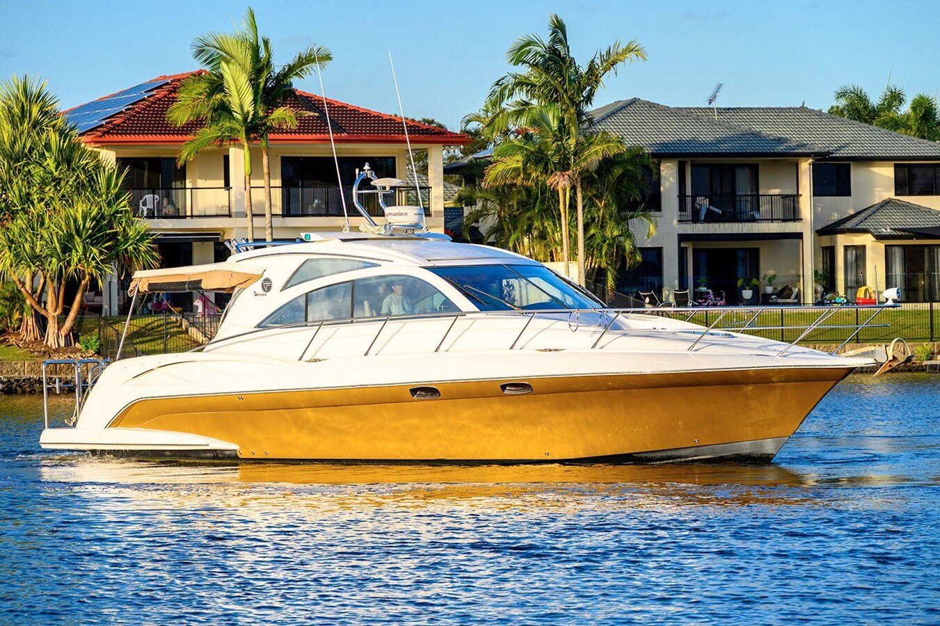 2009-genesis-44-49788b