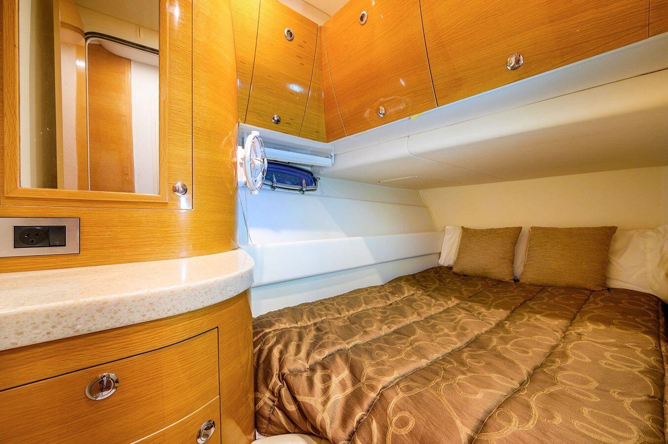 2009-genesis-44-49788b