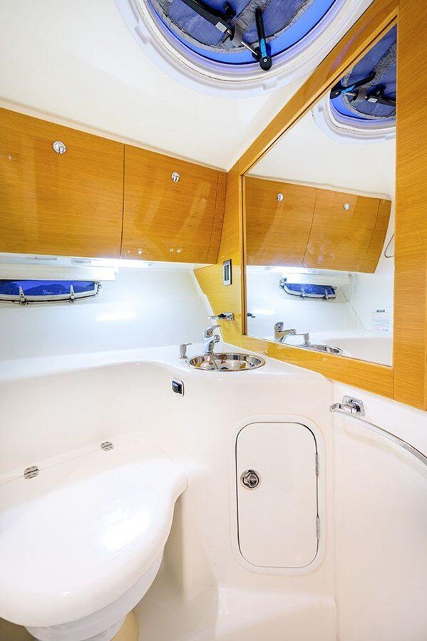 2009-genesis-44-49788b