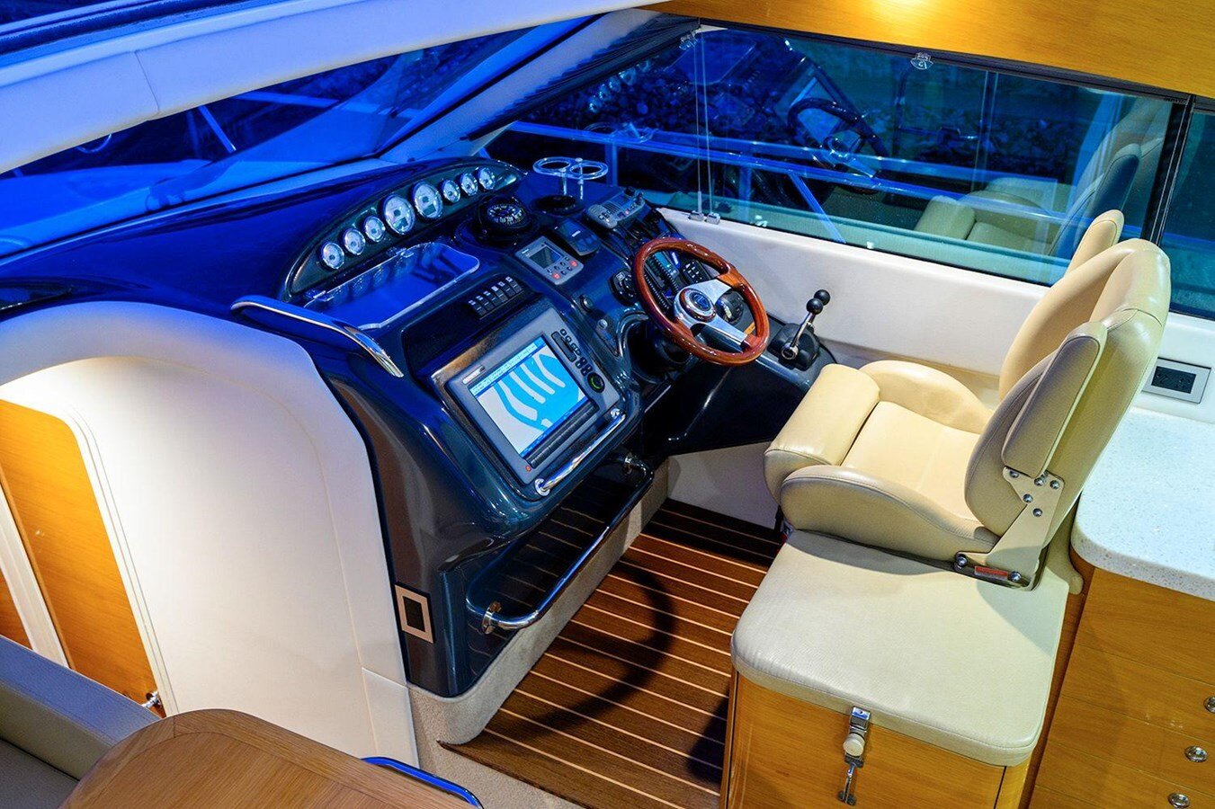 2009-genesis-44-49788b